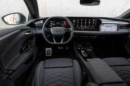 Audi A6 e-tron Dashboard