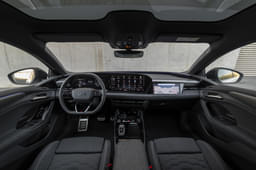 Audi A6 E Tron Dashboard