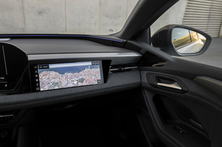 Audi A6 E Tron Dashboard