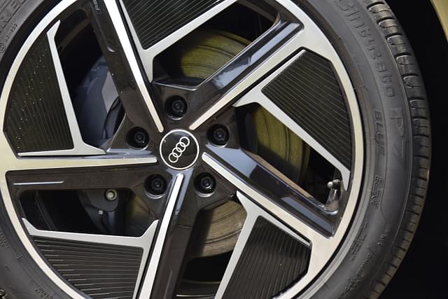 Alloy Wheels True Image - 8914