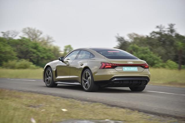 Rear View Image - 8948