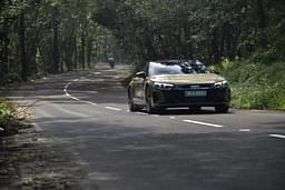 Audi E Tron Gt Front Left Three Quarter