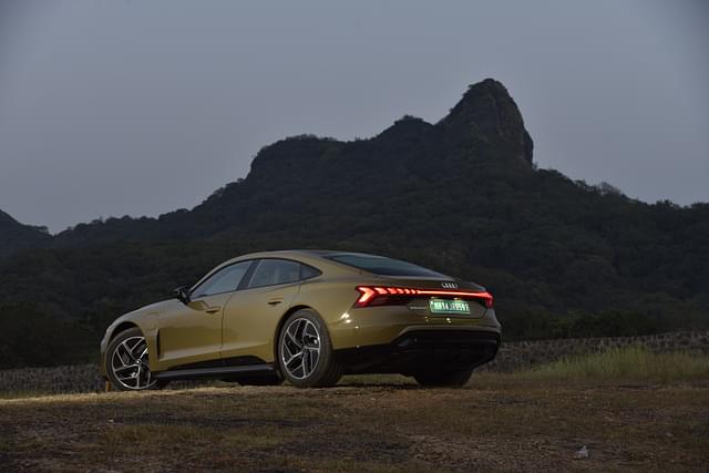 Rear View Image - 8982