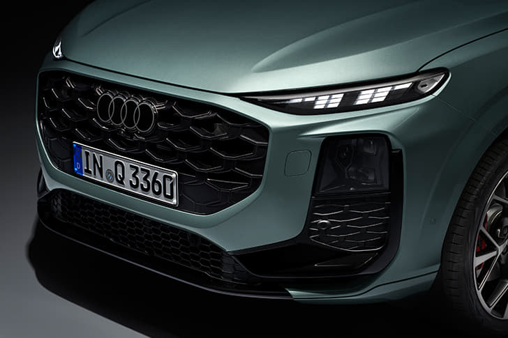 Audi New Q3 Front Right Three Quarter