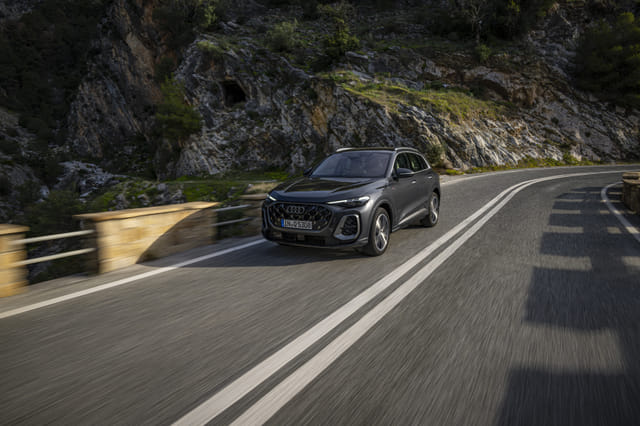 Front Right Three Quarter