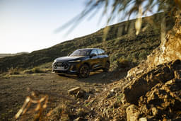 Audi New Q5 Front Left Three Quarter