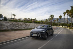 Audi New Q5 Front Right Three Quarter