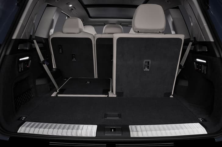 Audi New Q7 Front Row Seats