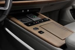 Audi New Q7 Front Row Seats