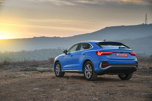Rear View Image - 3341