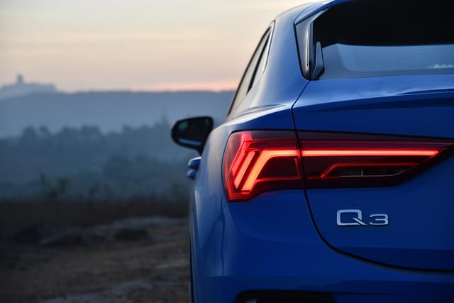 Rear View Image - 3342