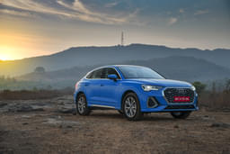 Audi Q3 Sportback Front Right Three Quarter