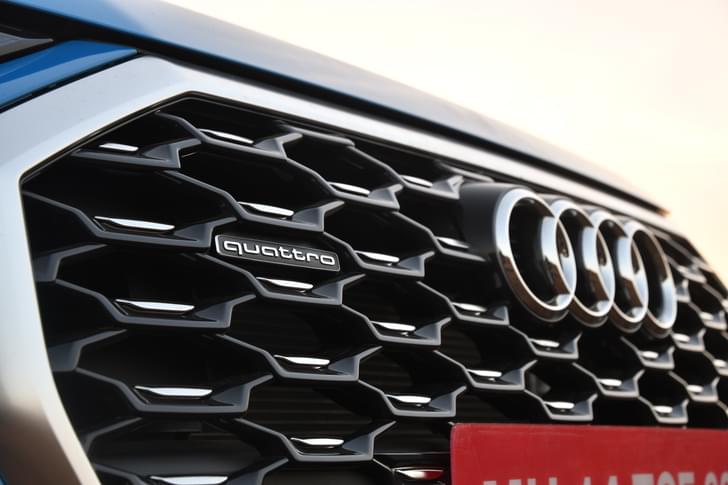 Audi Q3 Sportback Front Logo