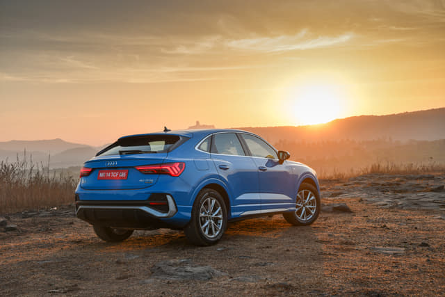 Rear View Image - 3350