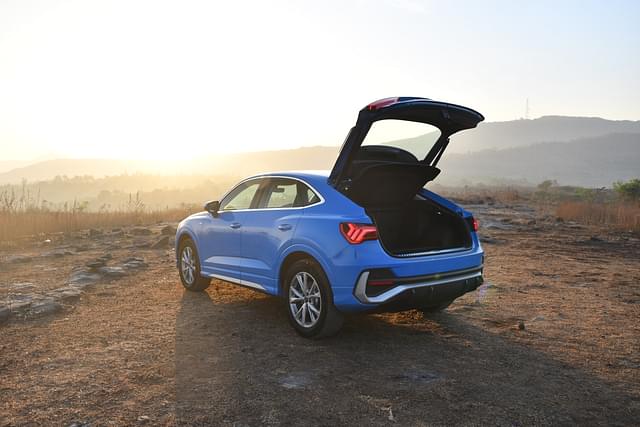 Rear View Image - 3359