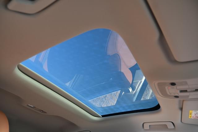 Sunroof Image - 3370