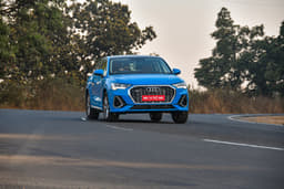 Audi Q3 Sportback Front Right Three Quarter