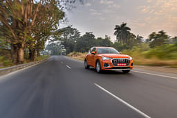 Audi Q3 Front Right Three Quarter