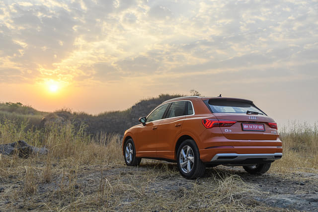 Rear View Image - 3277
