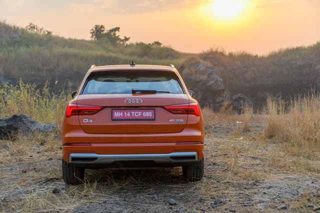 Rear View Image - 3278