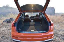 Audi Q3 Front Row Seats
