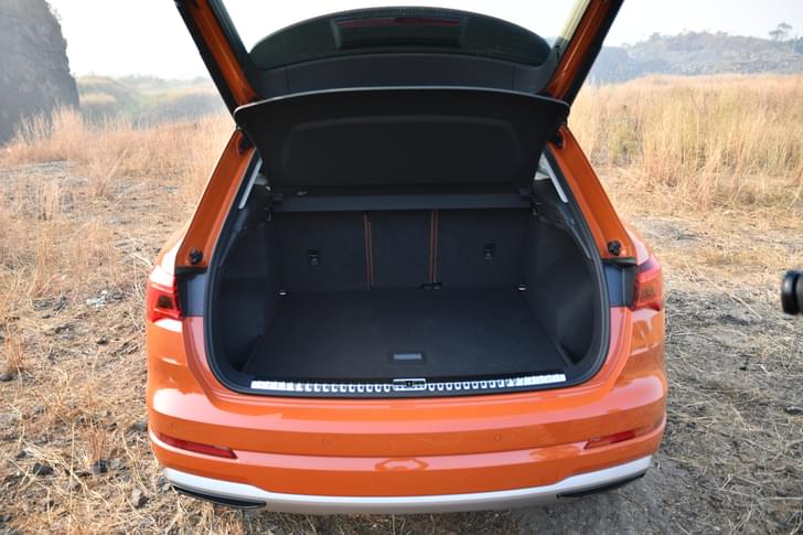 Audi Q3 Color Orange