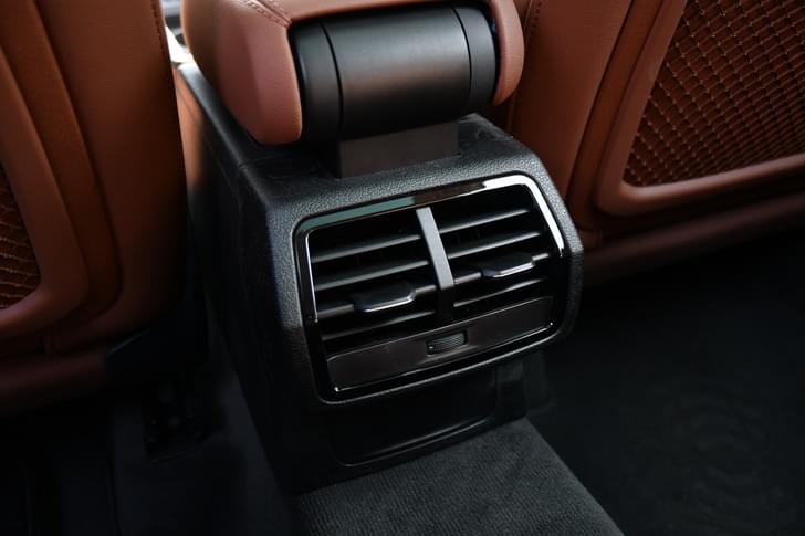 Audi Q3 2Nd Row Ac Vent