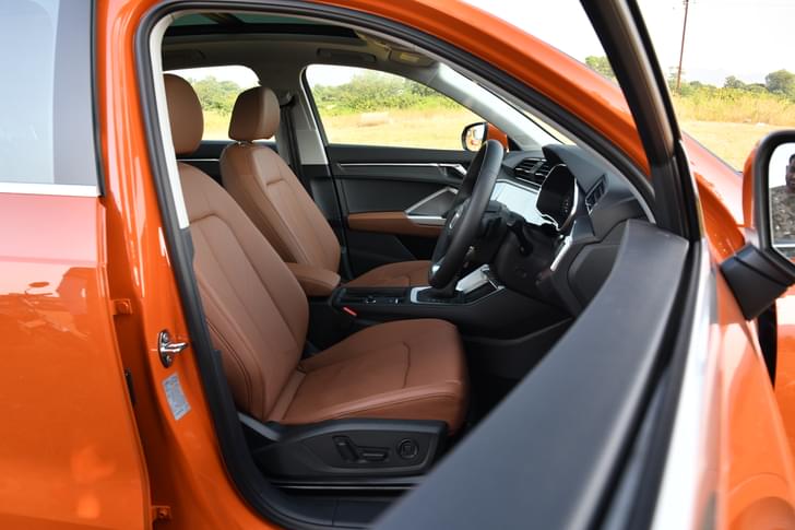 Audi Q3 Front Row Seats