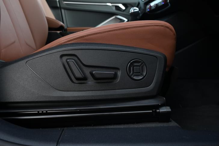 Audi Q3 Leather Seats