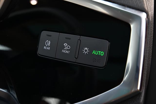 Door Controls Image - 3323