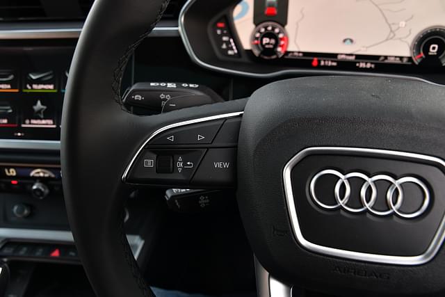Infotainment System Image - 3326