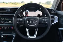 Audi Q3 Dashboard