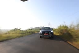 Audi Q5 Front View