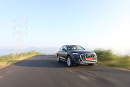 Audi Q5 Front Right Three Quarter