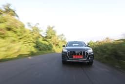 Audi Q5 Front View