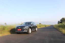 Audi Q5 Front View