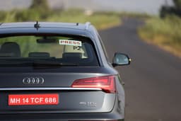 Audi Q5 Rear View