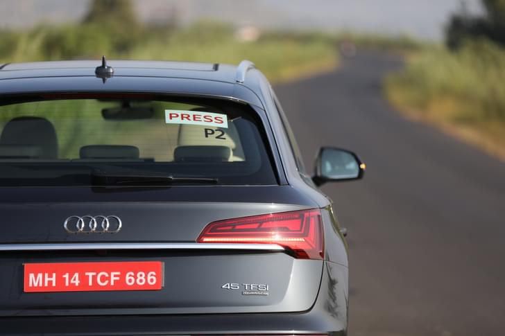 Audi Q5 Rear View