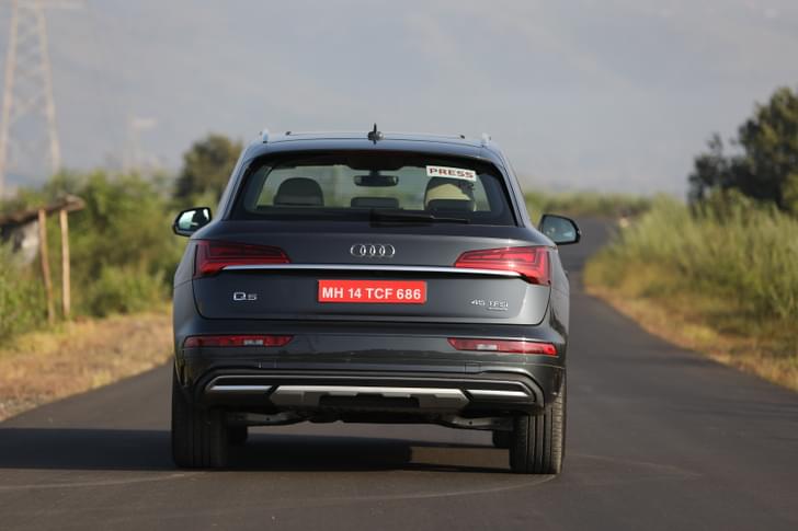 Audi Q5 Rear View