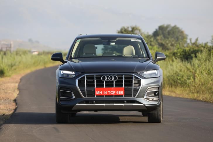 Audi Q5 Front View