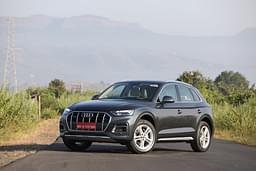Audi Q5 Front Left Three Quarter