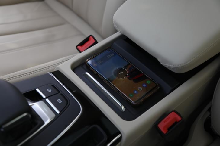 Audi Q5 Charging Ports