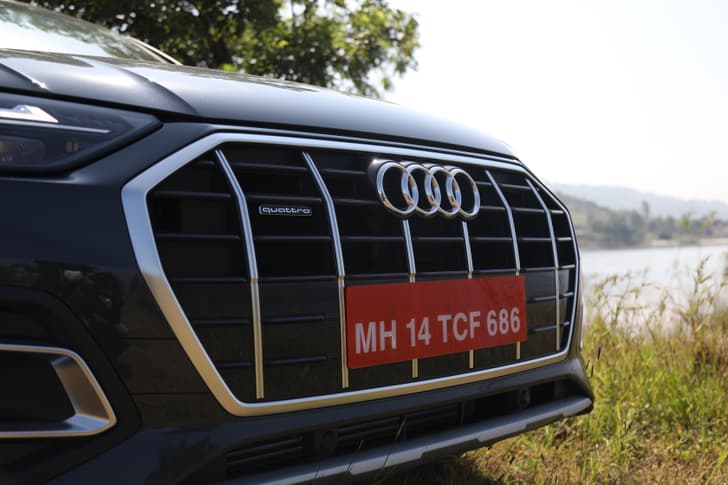 Audi Q5 Front View