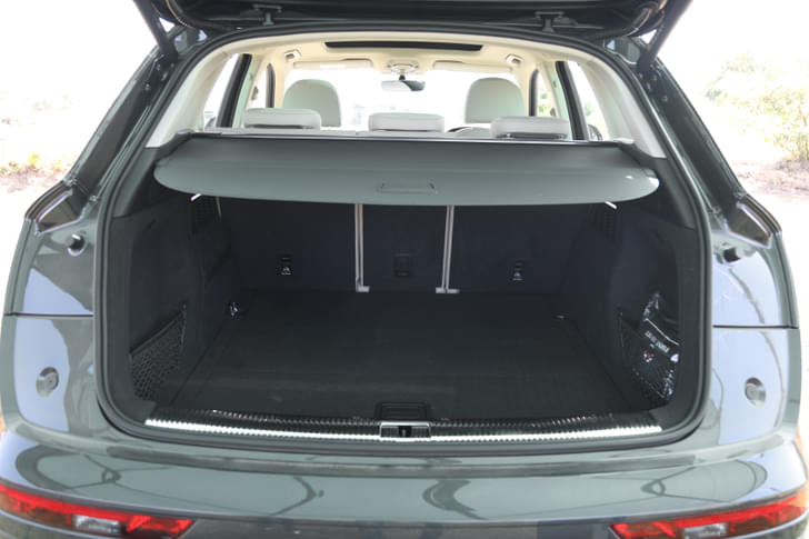 Audi Q5 Rear View