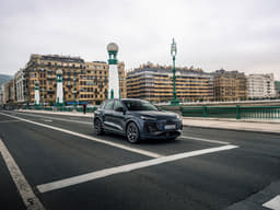 Audi Q6 e-tron Front Right Three Quarter Audi Q6 e-tron Front Right Three Quarter