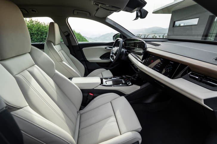 Audi Q6 e-tron Dashboard Audi Q6 e-tron Dashboard