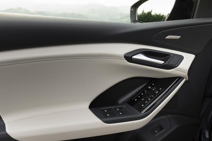 Audi Q6 E Tron Color Black