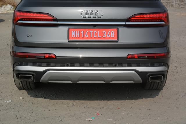 Rear View Image - 6914