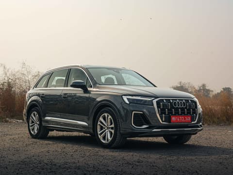 Q7