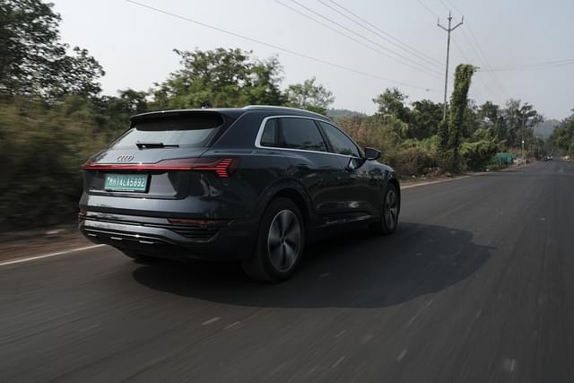 Rear View Image - 6667